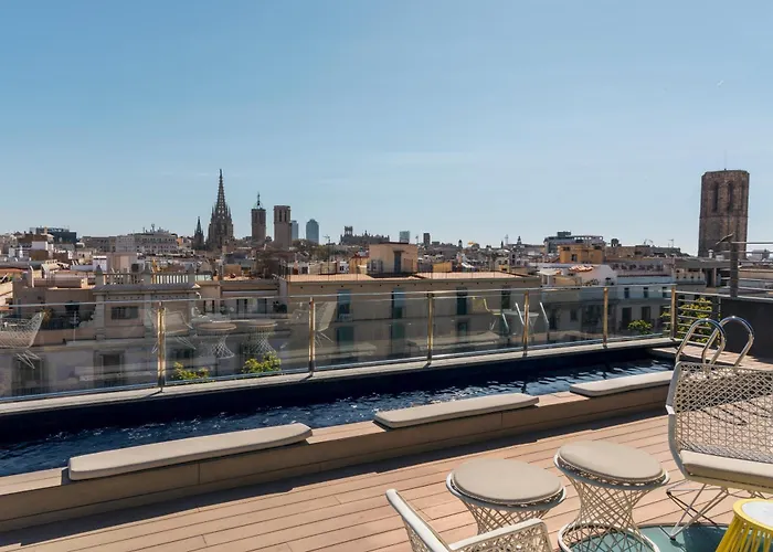 Hotel Bagues, A Small Luxury Hotel Of The World